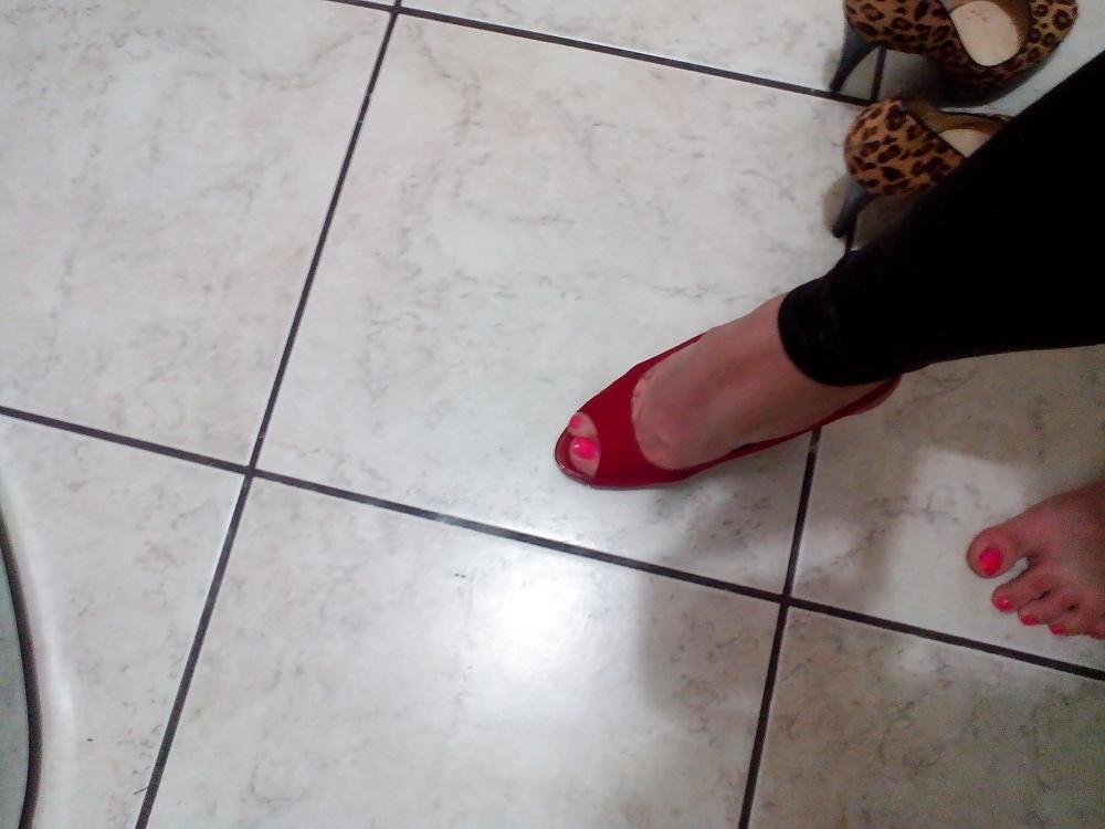 24P Sissy crossdressing fun