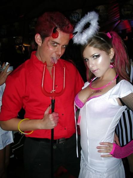 25P Anna Kendrick Leaked pics