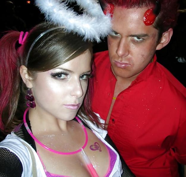 25P Anna Kendrick Leaked pics