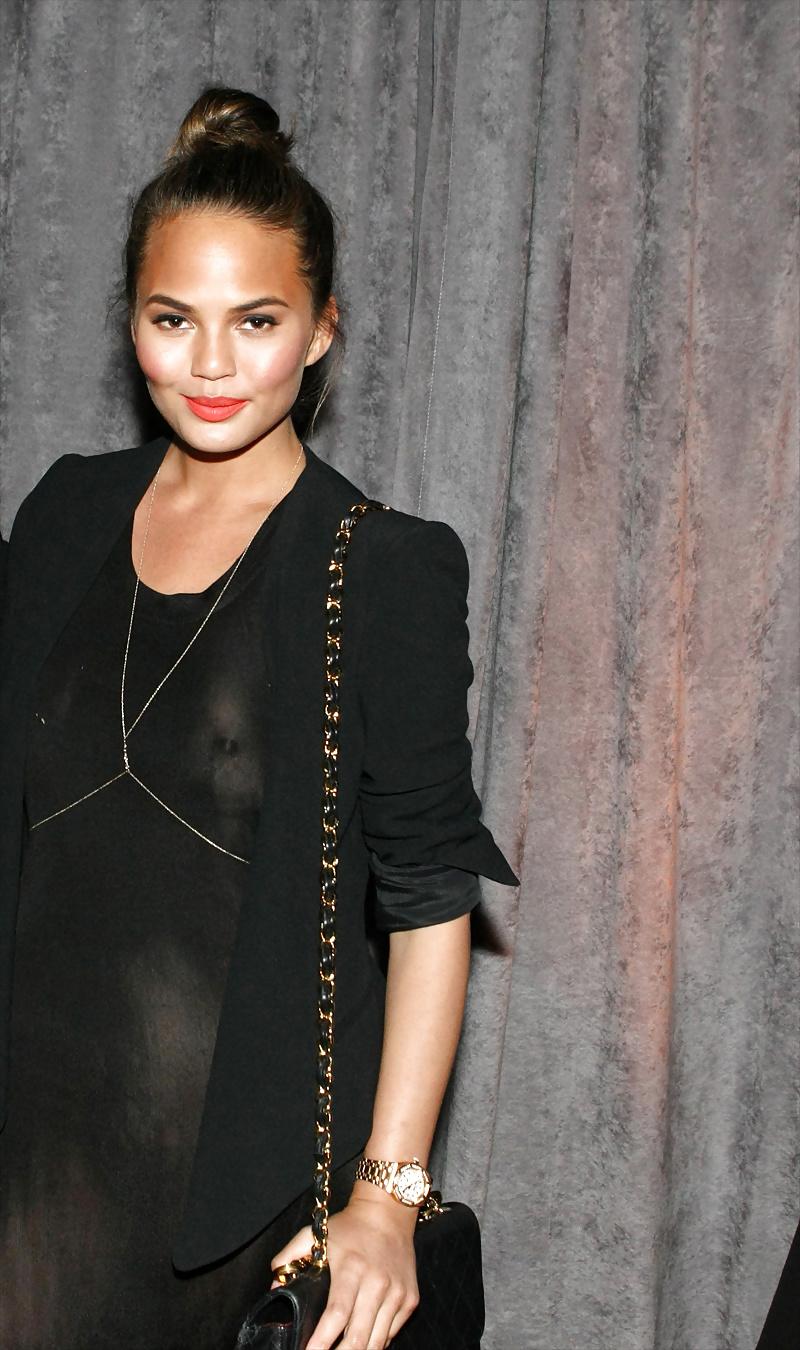 25P Celebs oops 53