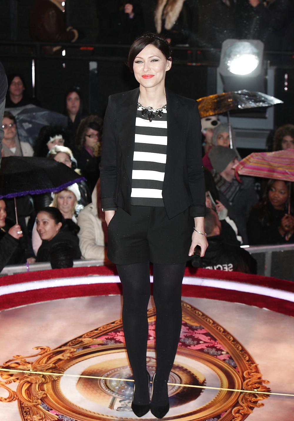 25P Celebrities In Pantyhose 18