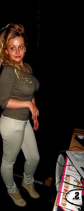 18P Servane big boobs