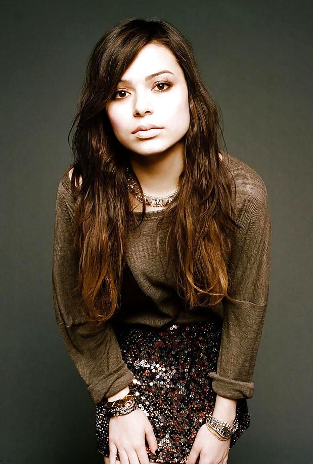 25P Miranda Cosgrove Street Legal