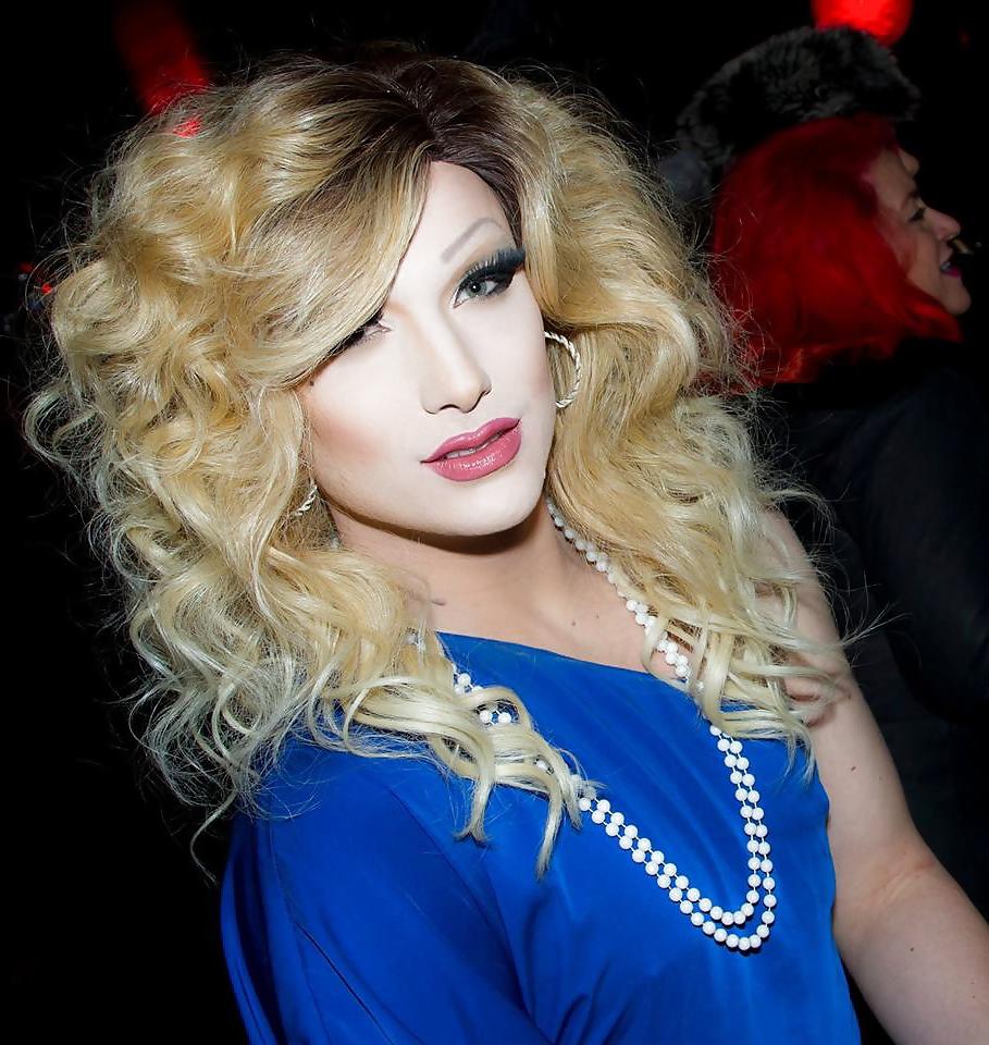 18P Crossdresser gorgeous ladies 3