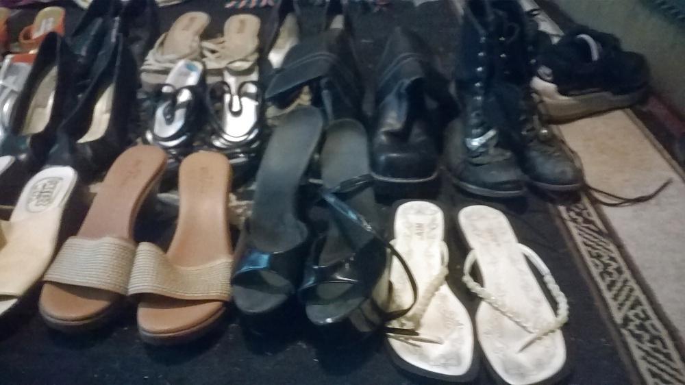 4P NEW SHOES FROM FORMER STRIPPER!!