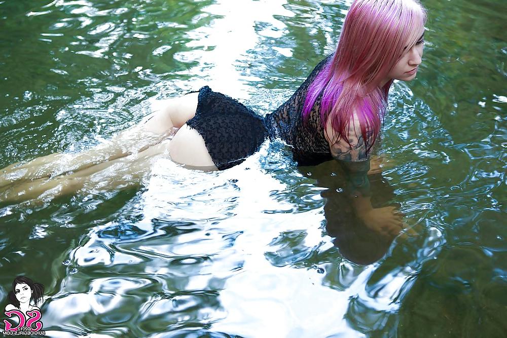 25P Hot Goth and Emo girls (8)