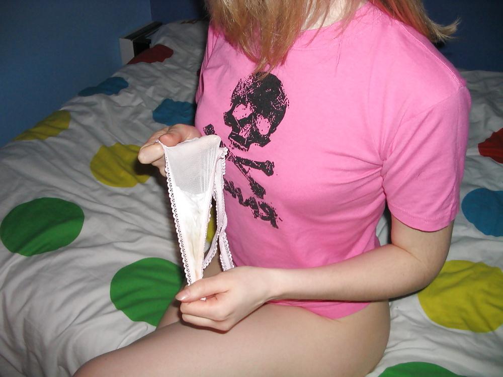 25P Pink pussy wet panties