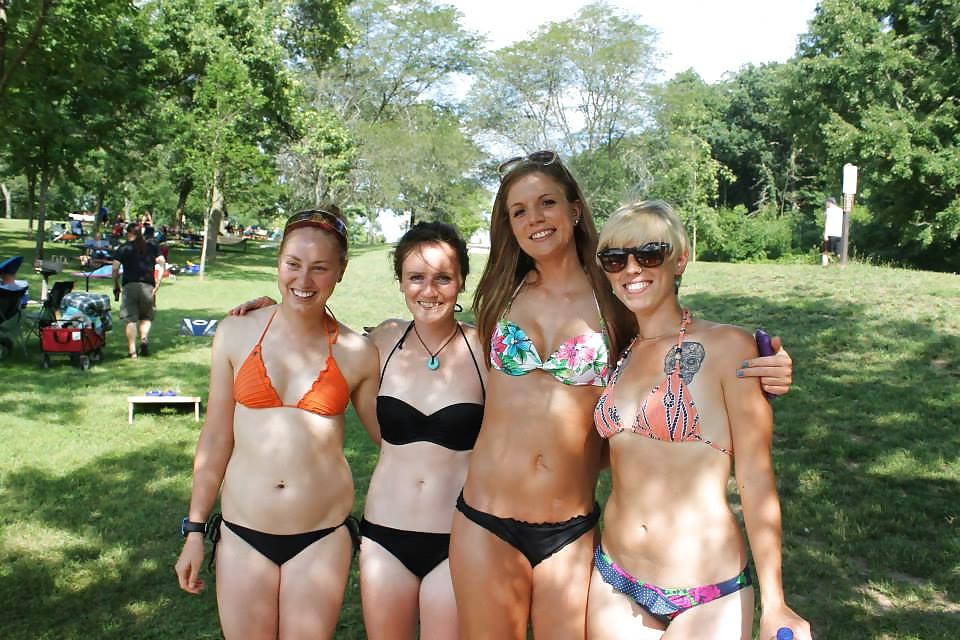 24P College babes with hot, skinny, tight bodys