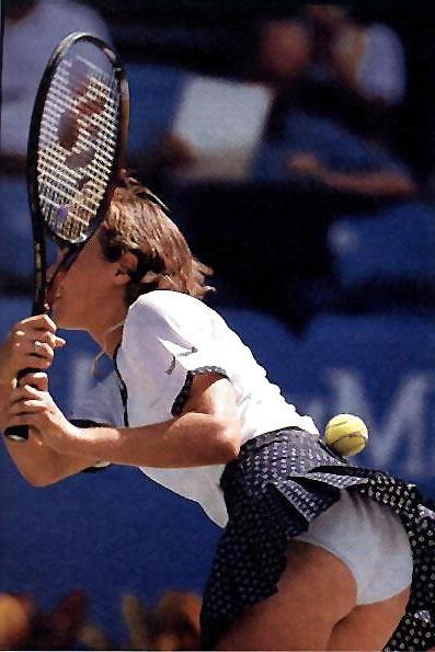 25P Martina Hingis