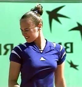 25P Martina Hingis