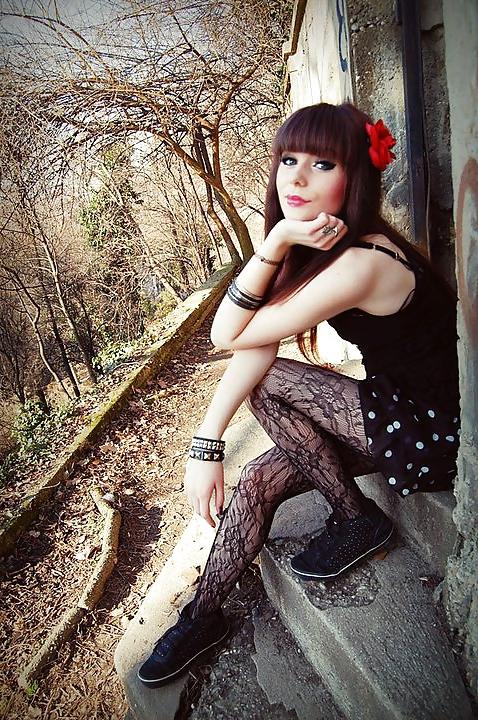 25P Hot nylon story EMO