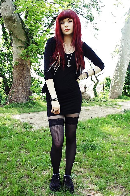 25P Hot nylon story EMO