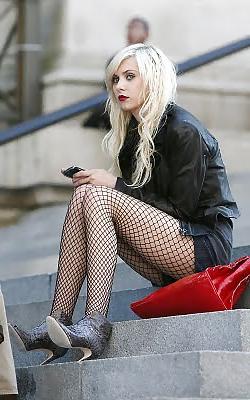 17P Hot sexy teens in stockings 