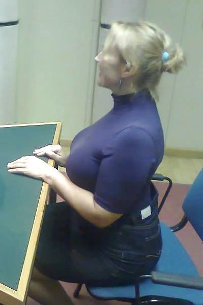 25P Croatian TV milf