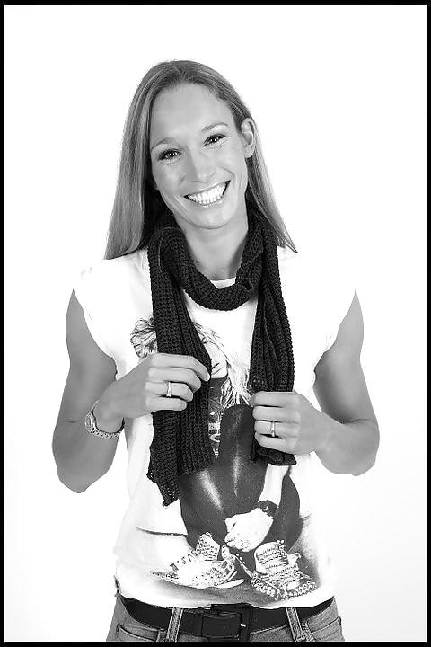 25P Dr. Christine Theiss  HOTTEST Kickbox WORLDCHAMPION
