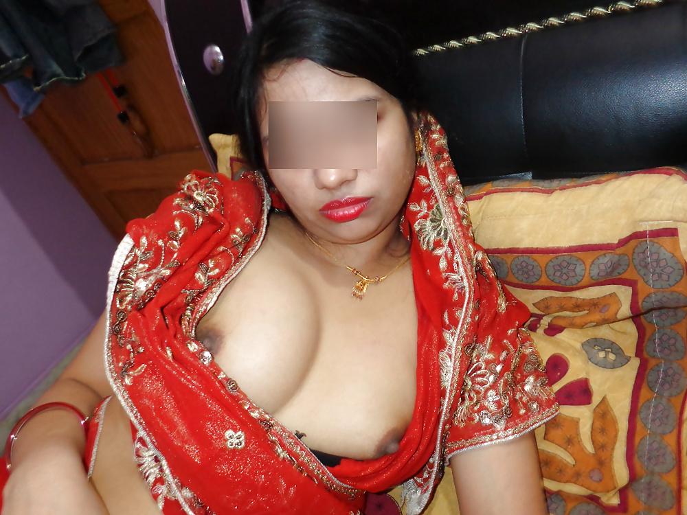 25P Desi fucking with white