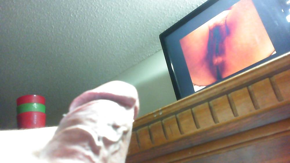 14P Just stroking some cock