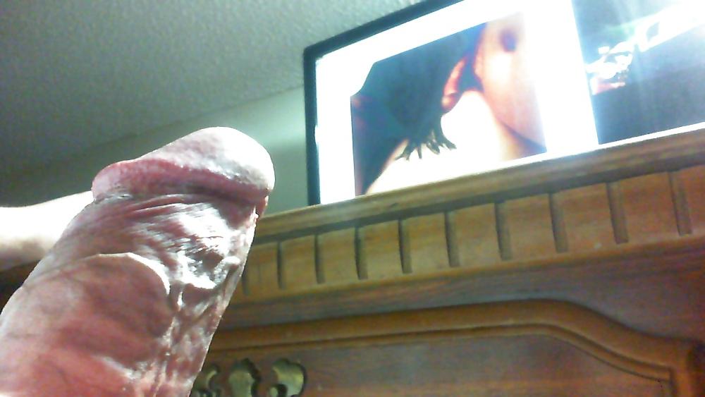 14P Just stroking some cock