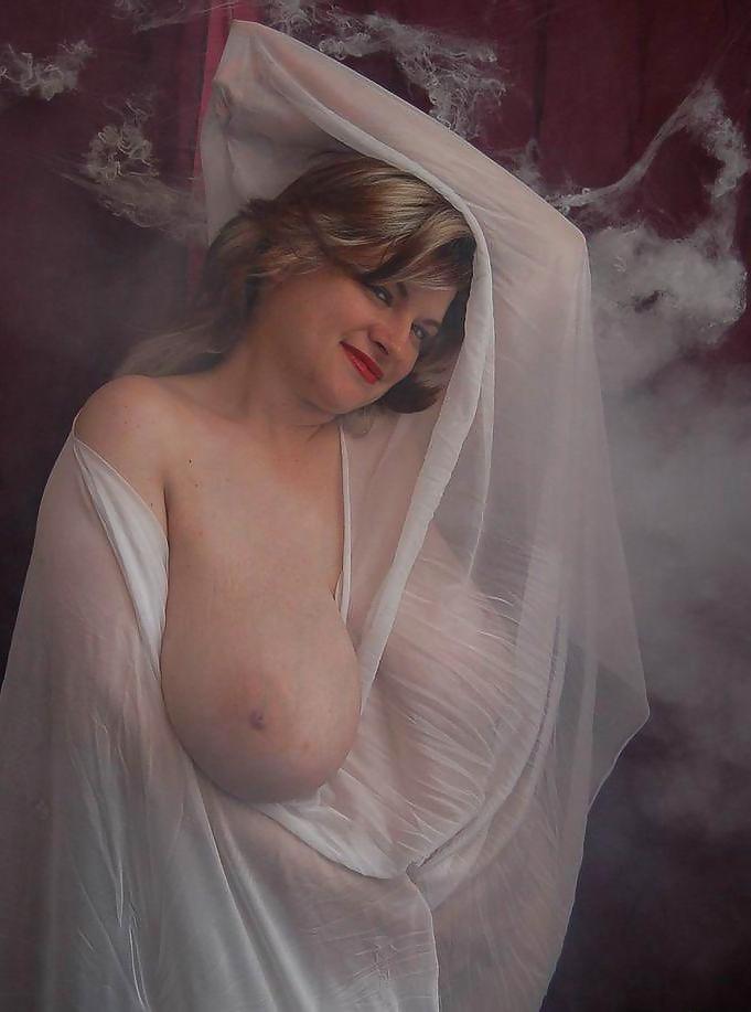 25P Big Boobs 53