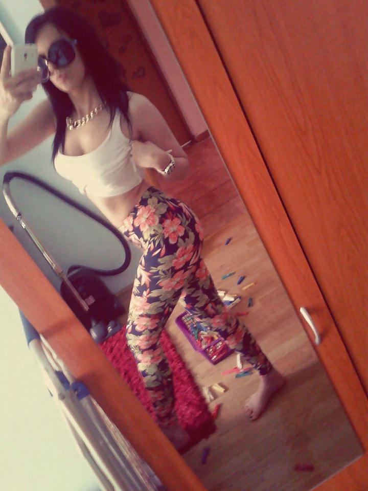 25P Whore Croatian Women Josipa