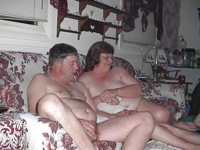 25P Polaroids Of Mature Swinger Friends