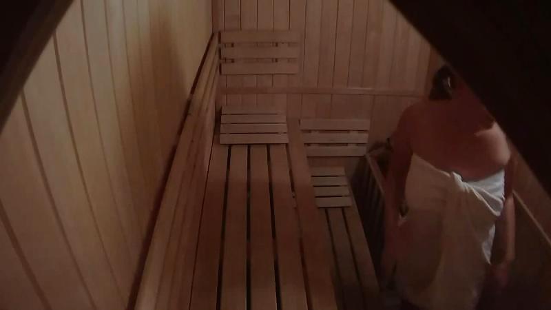 14P Spy sauna5