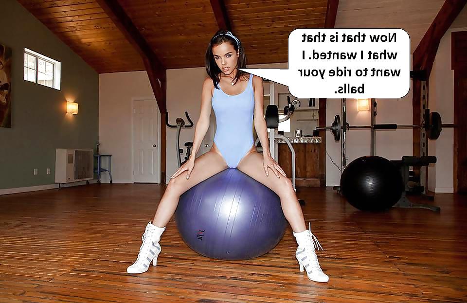 25P Requested English Captions for mariana puta linda
