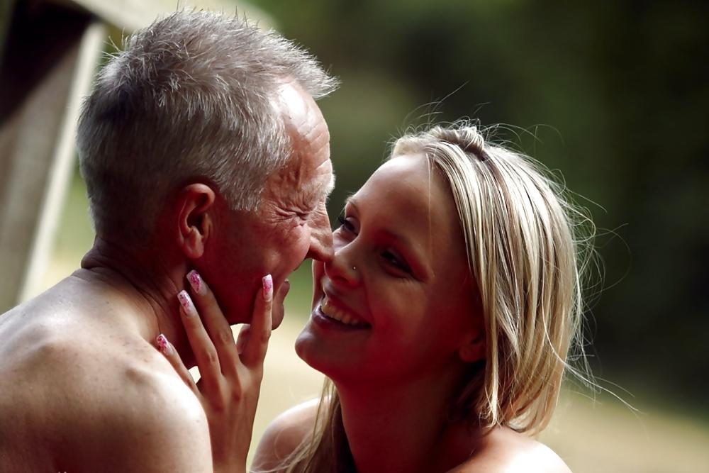 25P Beautiful Young Girls with Ugly Old Men 3