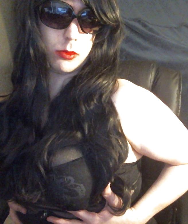 14P Crossdresser andreacdgurl's new toys