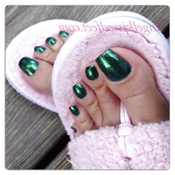 19P Erotic Nikki Feet
