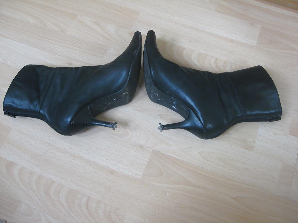5P Mommy Boots