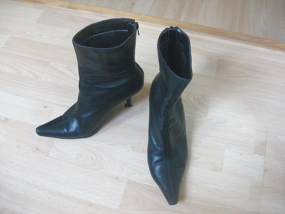 5P Mommy Boots