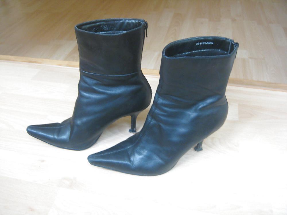 5P Mommy Boots