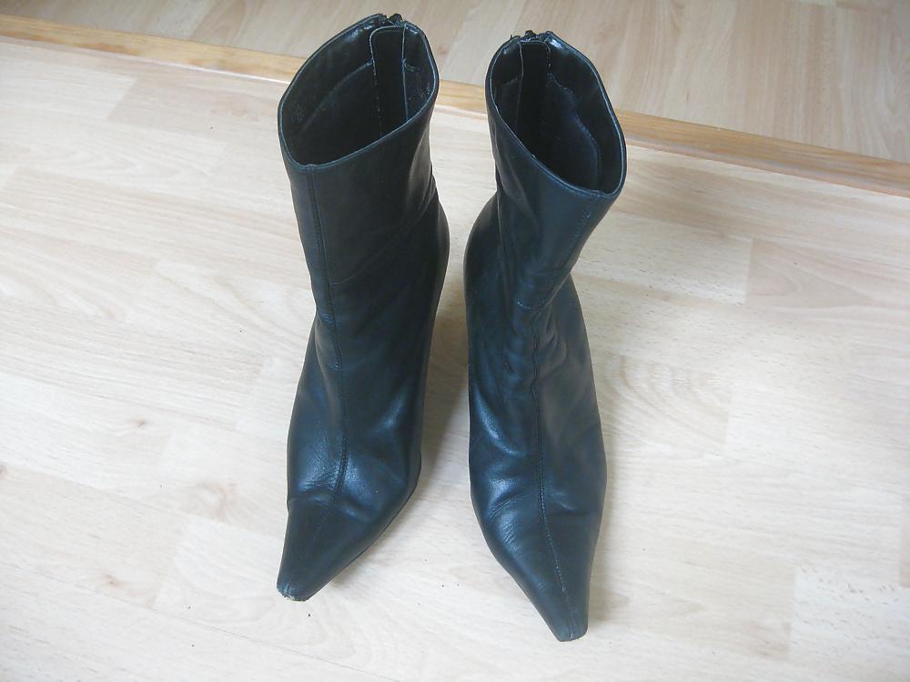 5P Mommy Boots