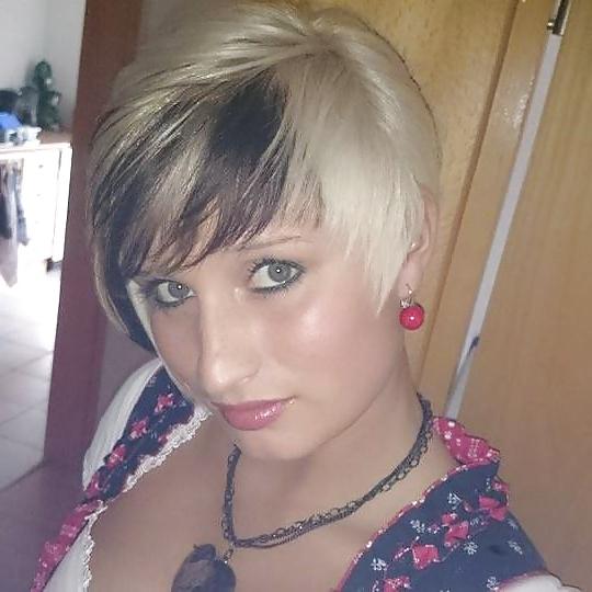 25P Random german girls