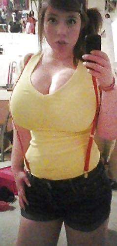 15P Big boobs