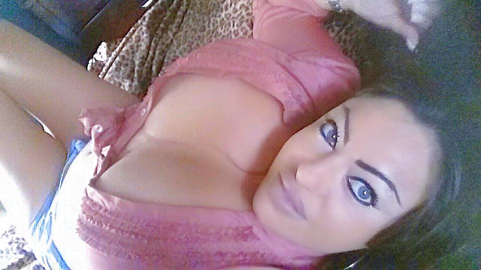 25P More gorgeous big boobs milf