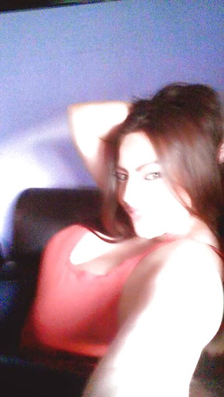 25P Gorgeous big boobs milf