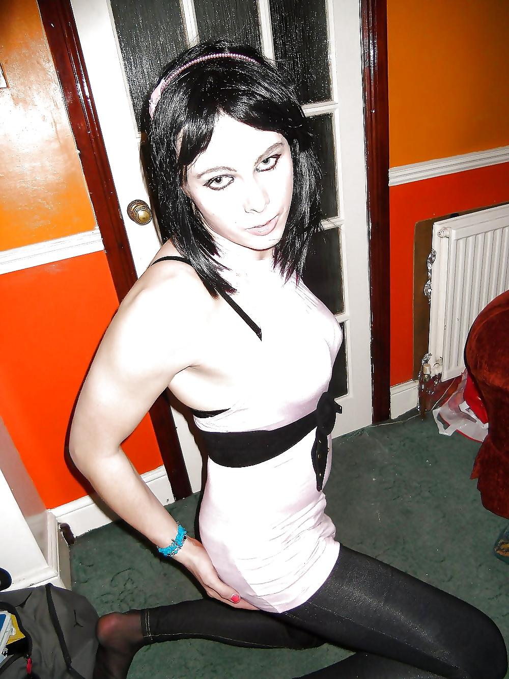 25P Crossdresser 18