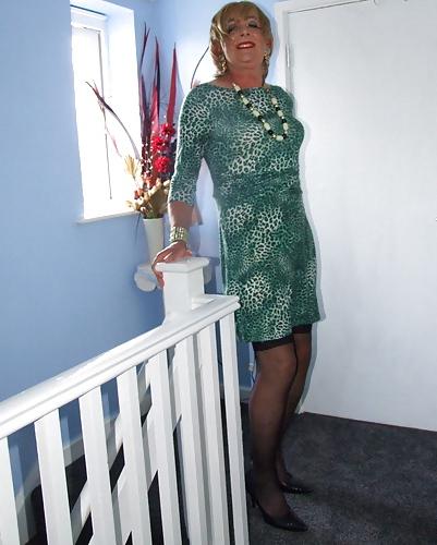 16P Crossdressers & their Coventry Mistress