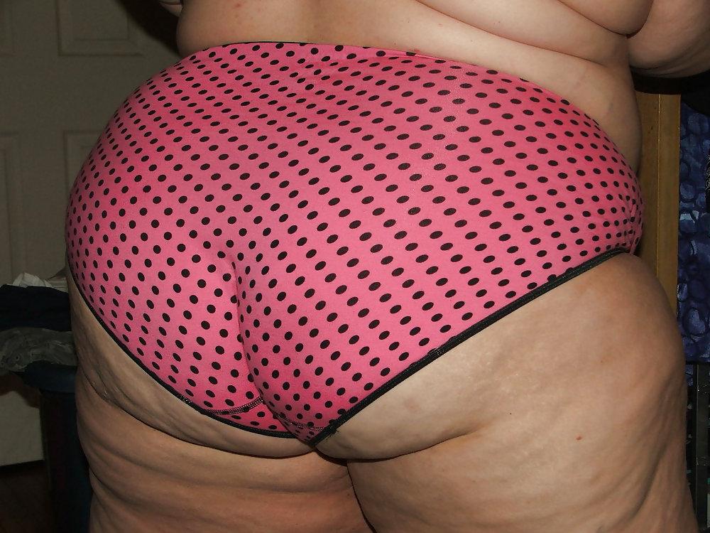 25P Lovebug JUICY panty creampie 