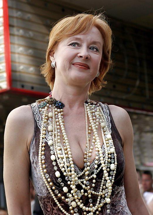 25P Milfs #2