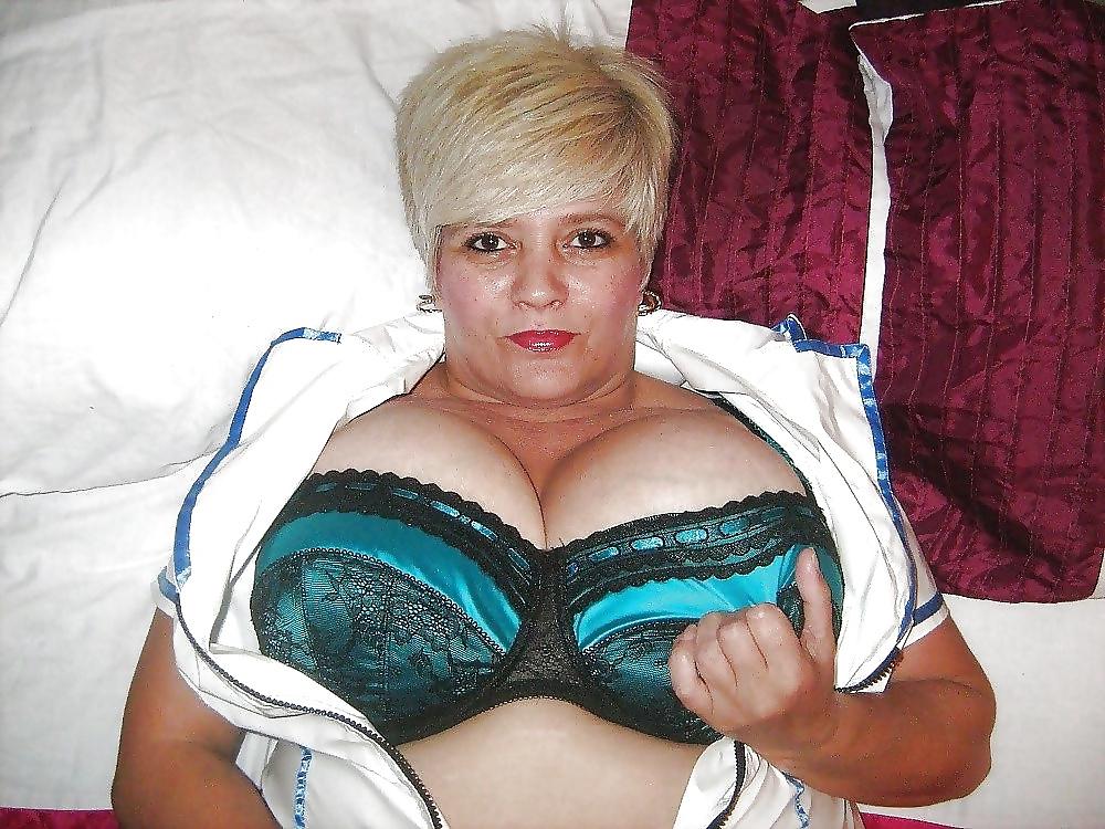 25P Big Boobs.... Big Girls...... 