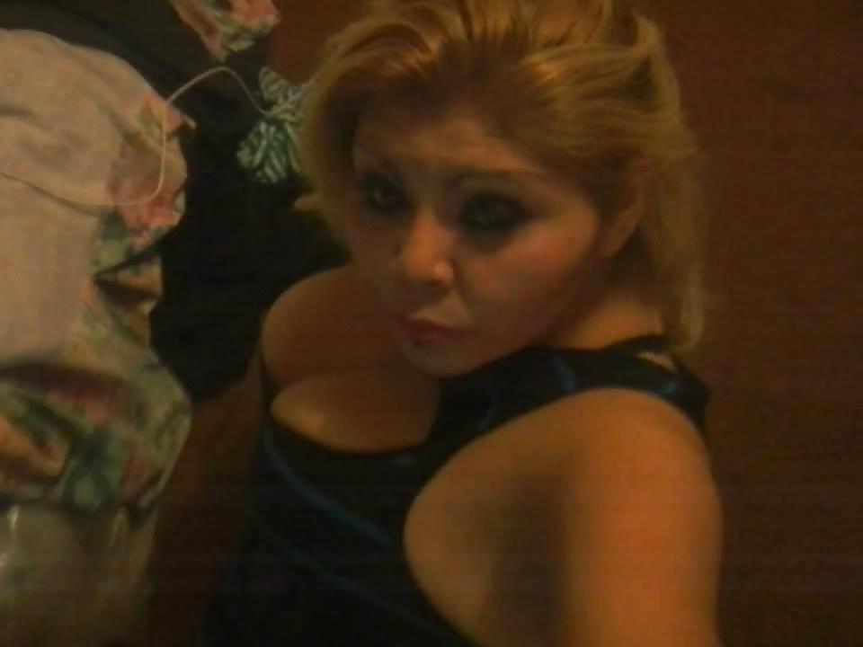 16P Cant stop watching her big boobs