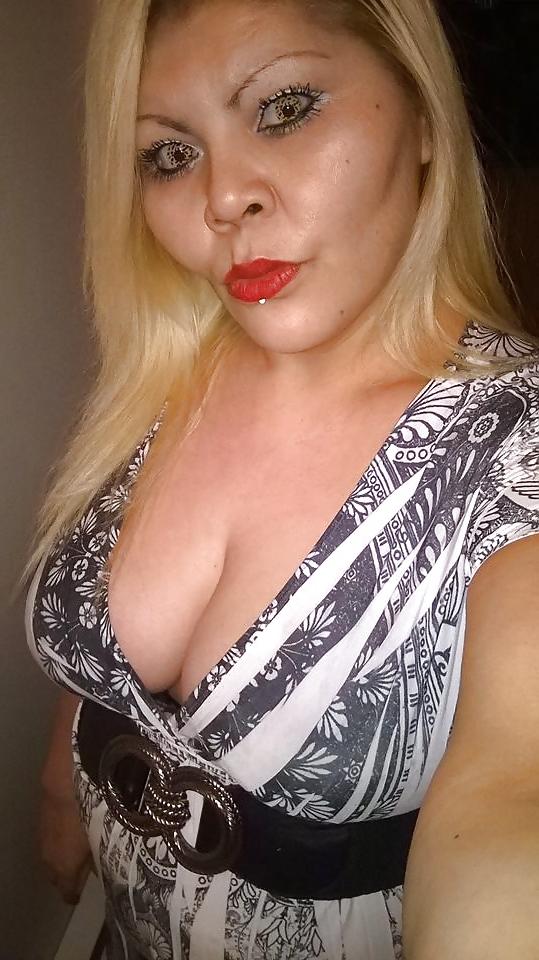 16P Cant stop watching her big boobs