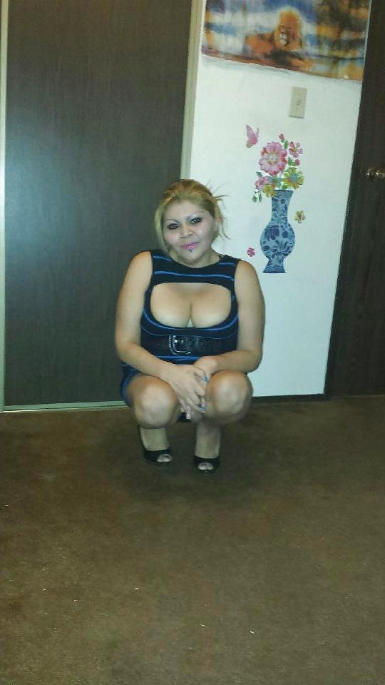 16P Cant stop watching her big boobs
