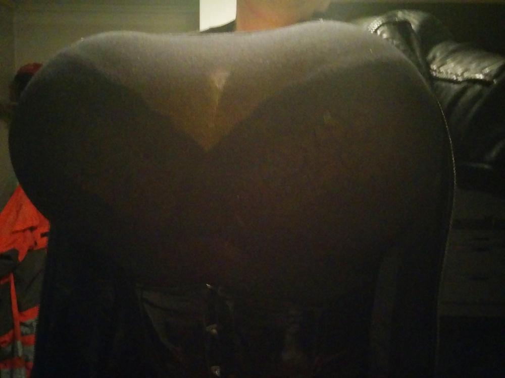 22P New Jonna big boobs and tight jeans