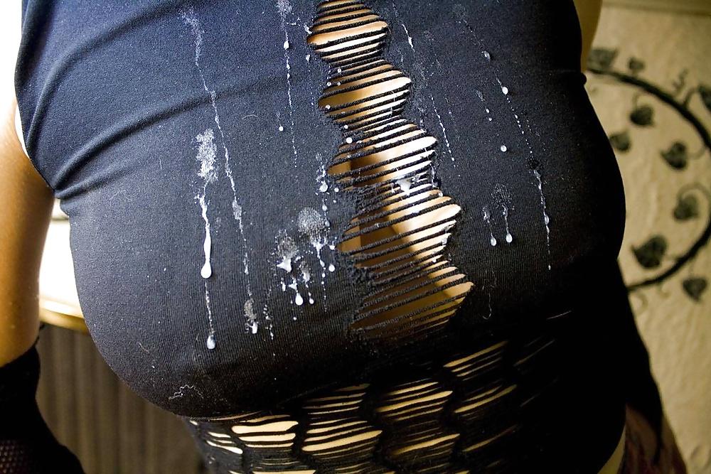 25P Cum on clothes