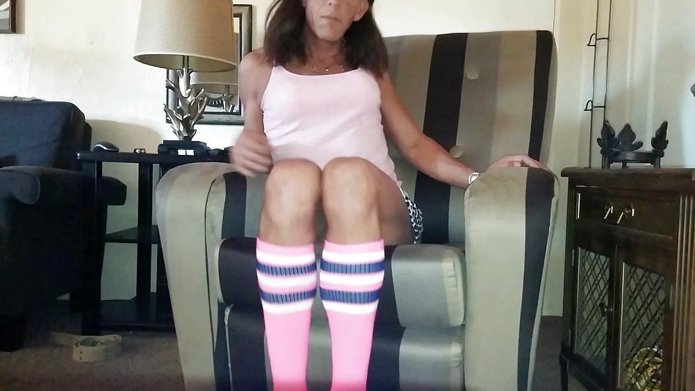 25P Sexy hung crossdresser in pink