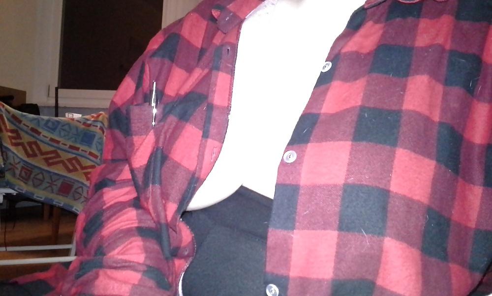 12P My girlfriends big boobs im my red shirt
